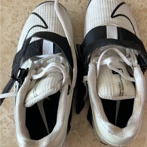 Romaleos 4 (small feet)